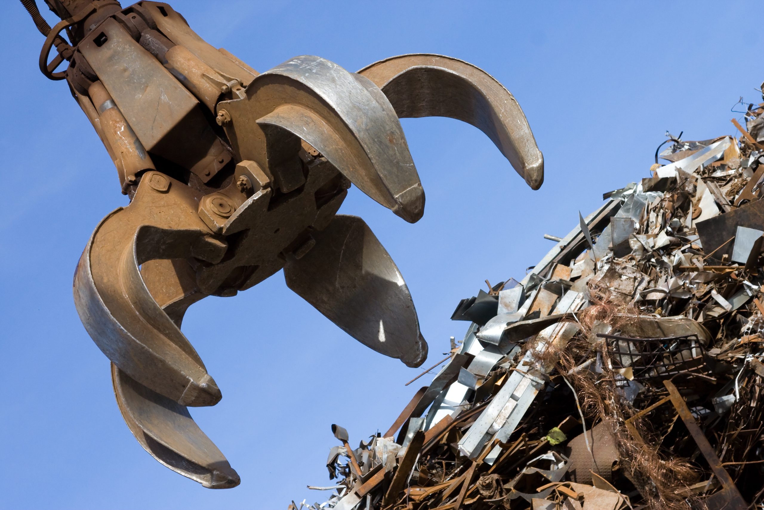 Reciclaje de chatarra en materiales