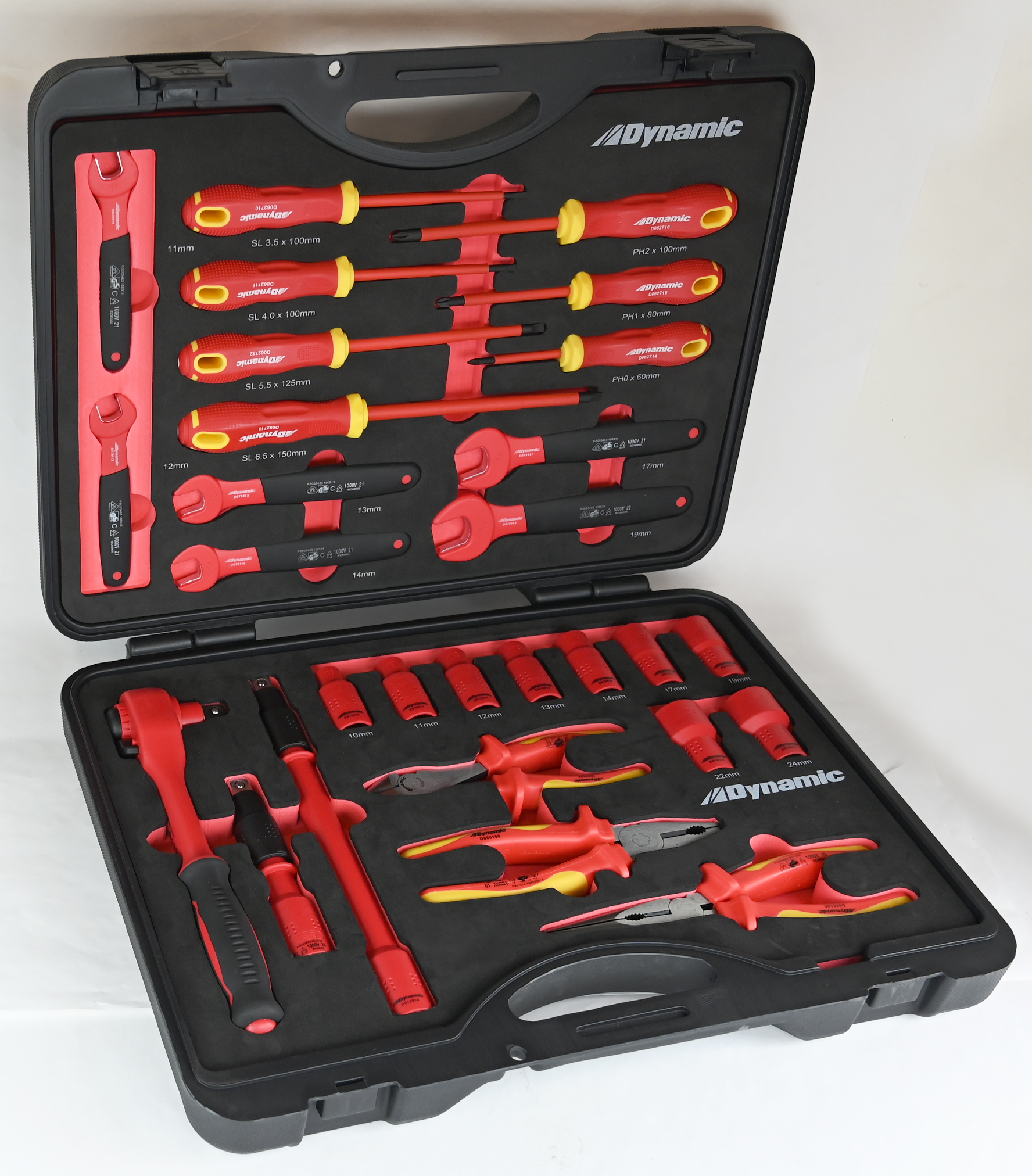 New! The Dynamic® Insulated Tool Set