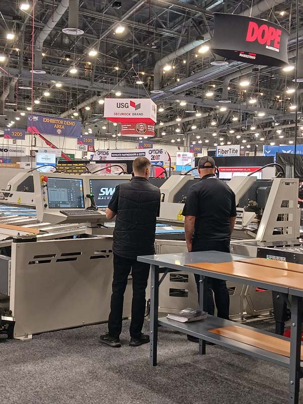 SWI Machinery demonstrated its impressive 28-foot automated folder.